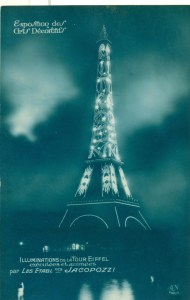 Illumination de la Tour Eiffel (1)
